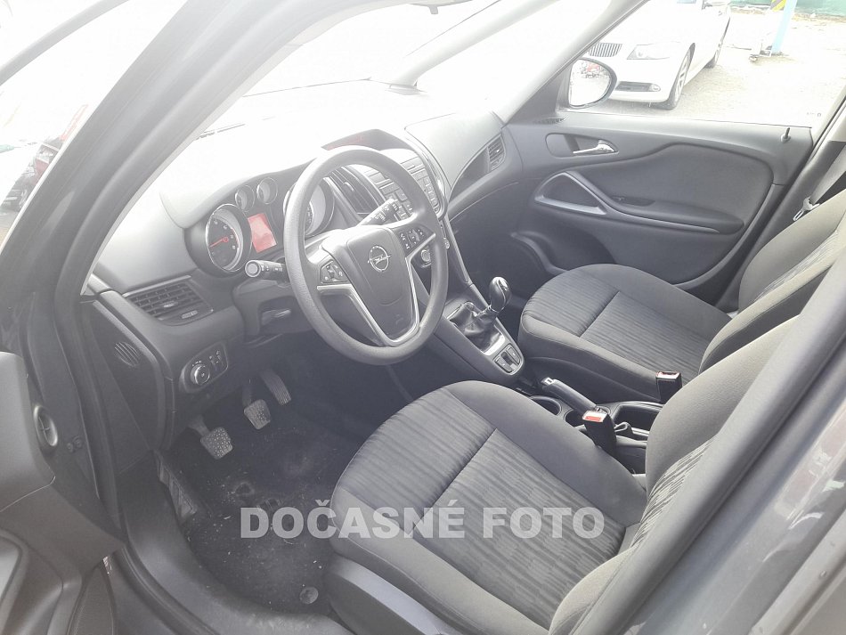 Opel Zafira 1.4 