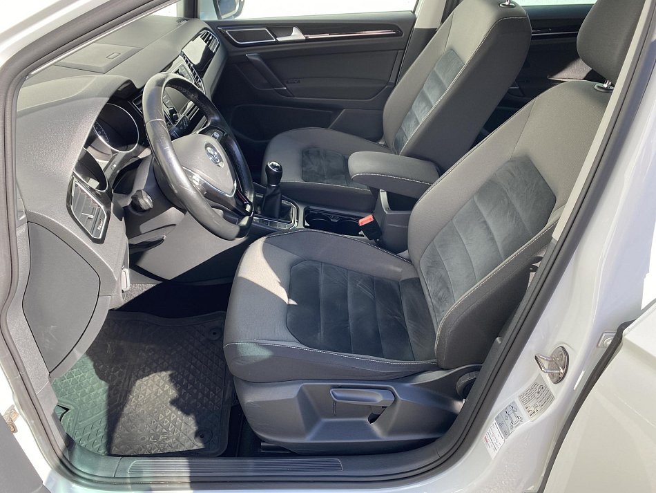 Volkswagen Sportsvan 1.4 TSi Highline