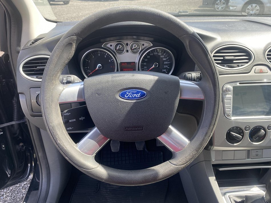Ford Focus 1.6 i 