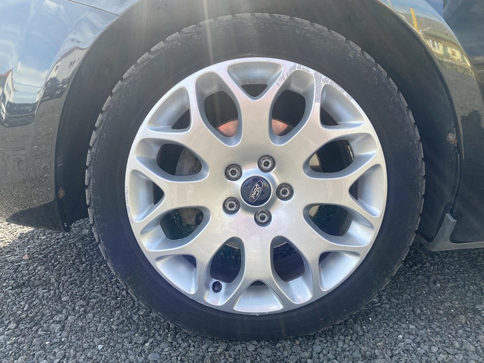 Ford Focus 1.6 i 