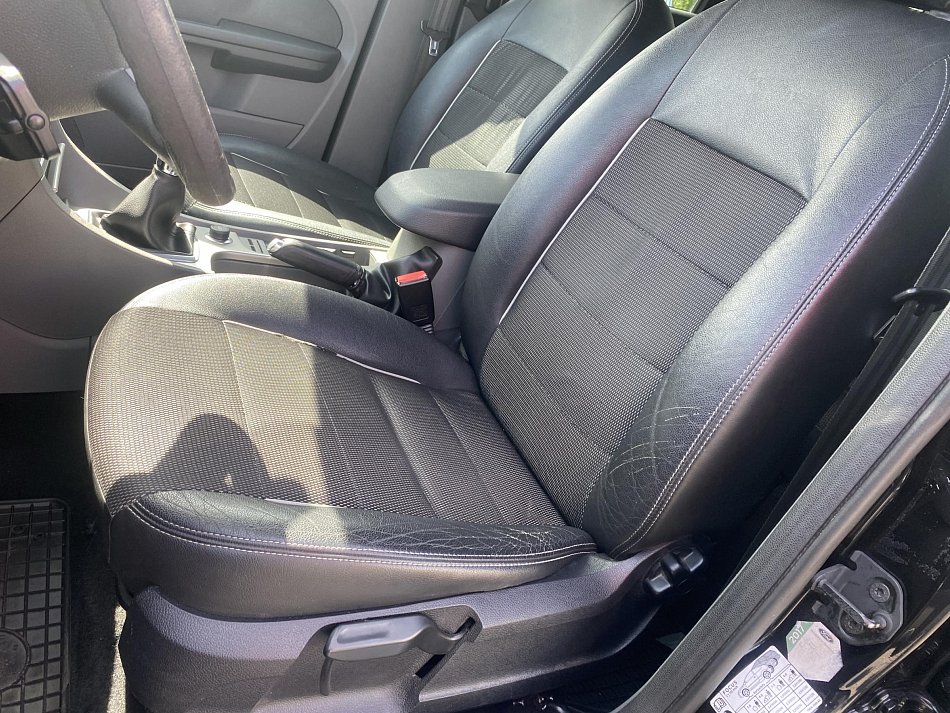 Ford Focus 1.6 i 