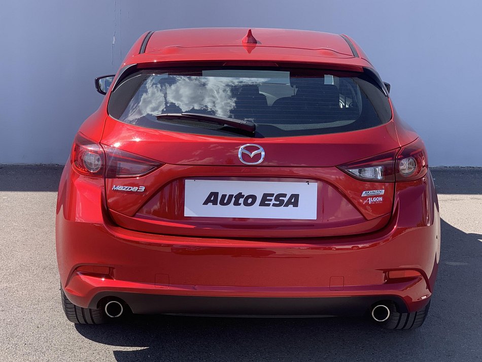 Mazda 3 2.0 i 