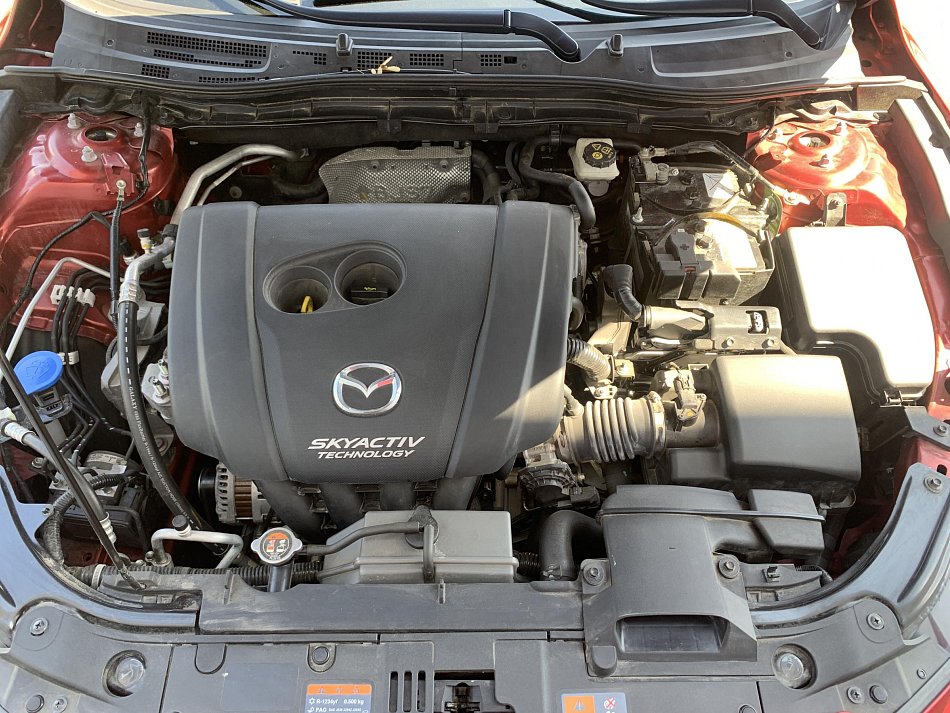 Mazda 3 2.0 i 