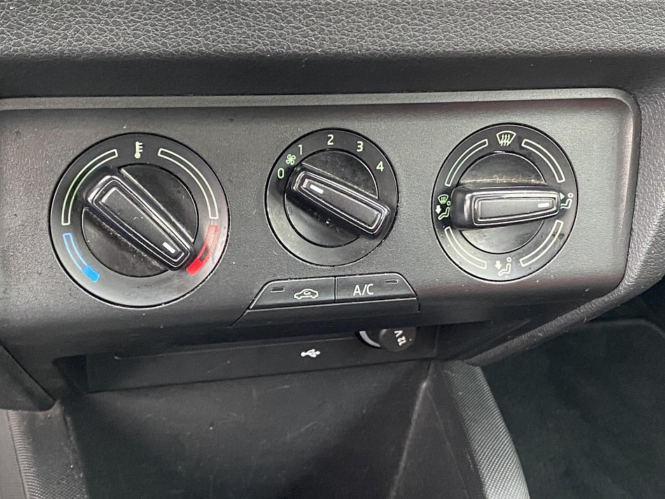 Škoda Fabia III 1.0 TSi Ambition