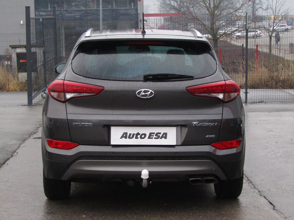 Hyundai Tucson 2.0 CRDi  4WD