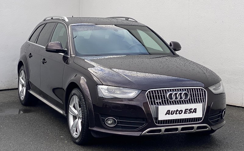 Audi A4 Allroad 3.0TDi  Quattro