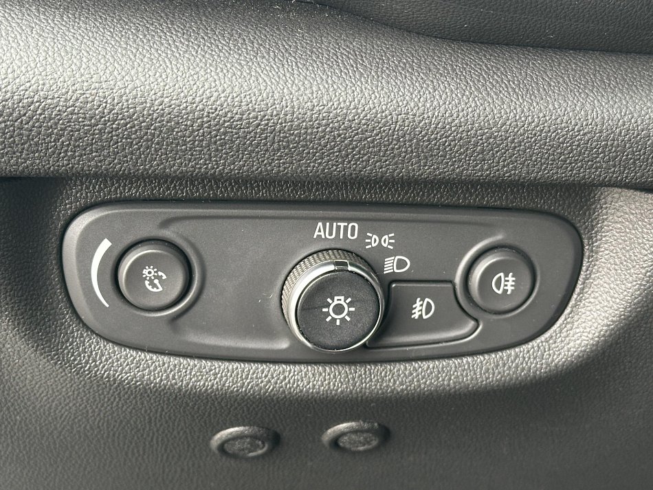 Opel Insignia 2.0 CDTI 