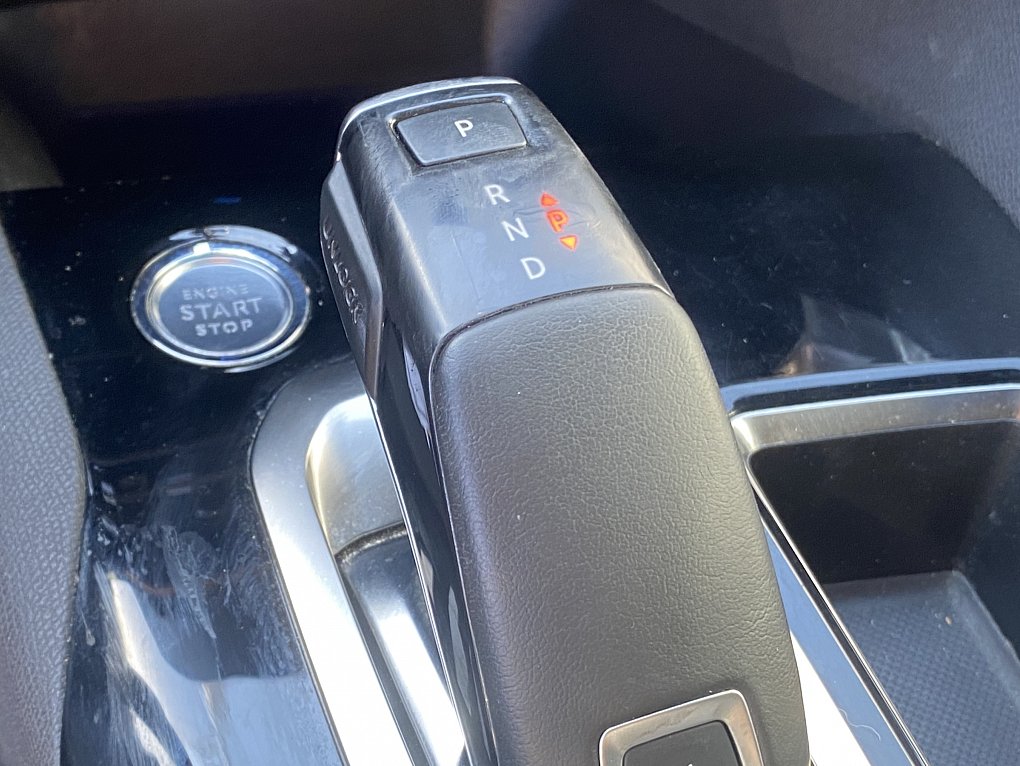 Peugeot 3008 2.0 HDi GT