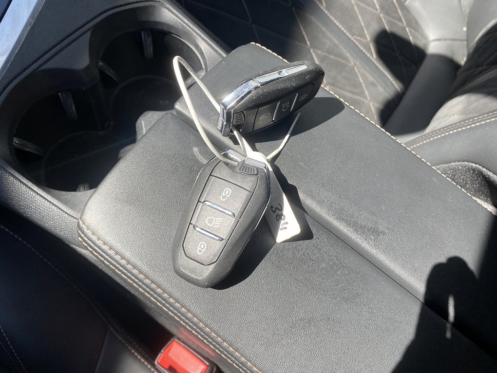 Peugeot 3008 2.0 HDi GT