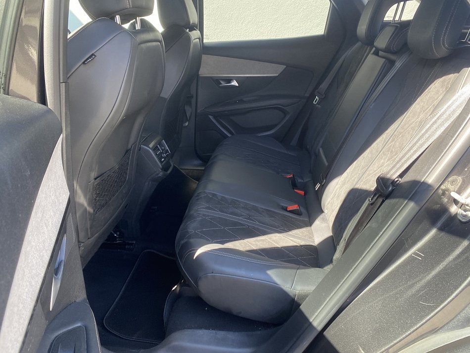 Peugeot 3008 2.0 HDi GT