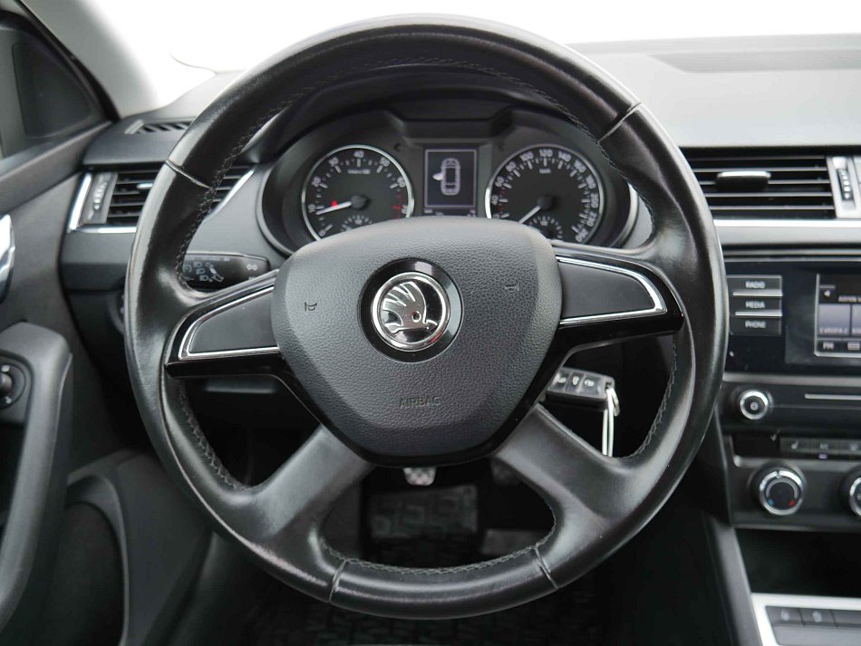 Škoda Octavia III 1.4G-TEC Ambition