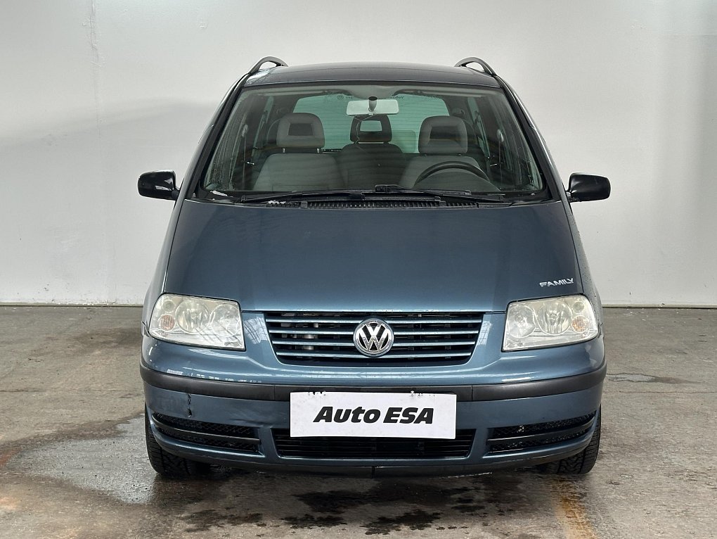 Volkswagen Sharan 2.0i  7míst