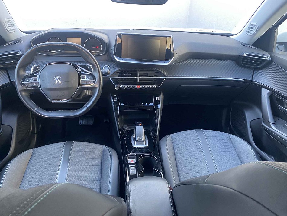 Peugeot 2008 1.2PT Allure