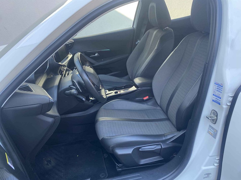 Peugeot 2008 1.2PT Allure