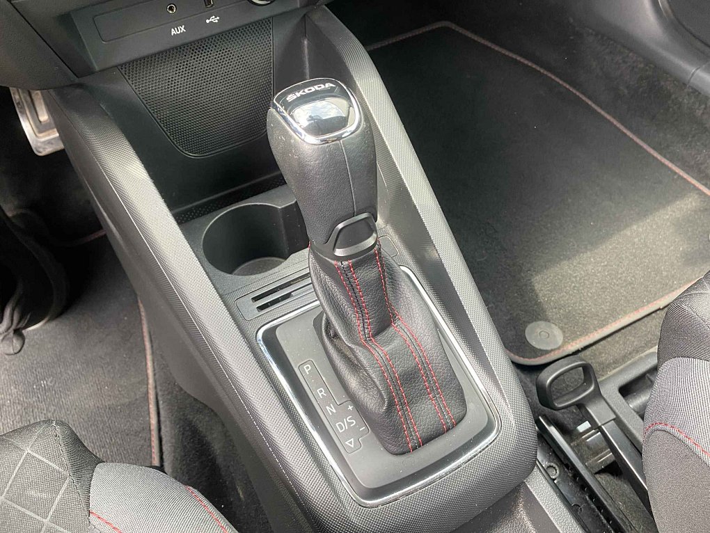 Škoda Fabia III 1.4 TSi Edition R5