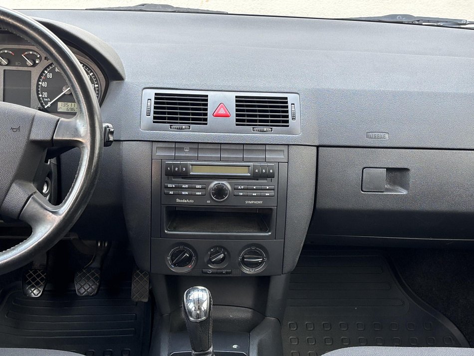 Škoda Fabia I 1.4 MPI 
