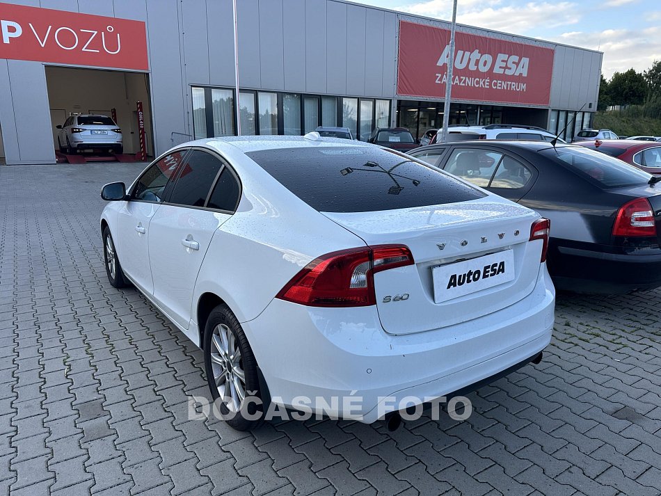 Volvo S60 1.6T 