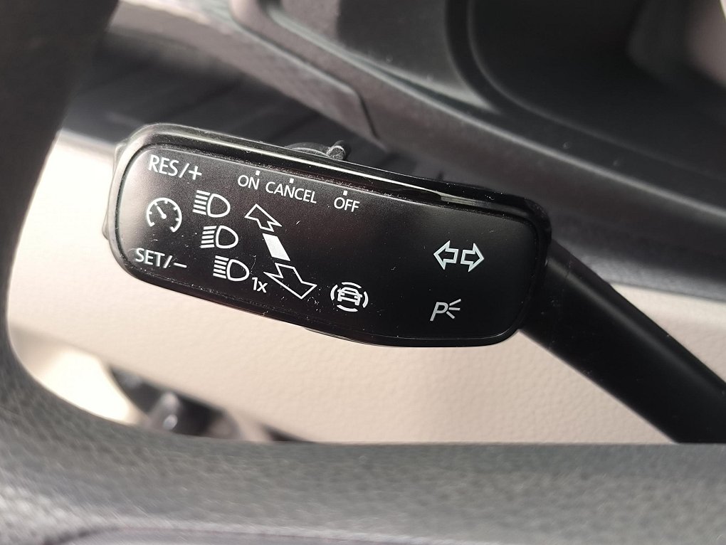 Volkswagen Transporter 2.0TDi  T6.1 9míst