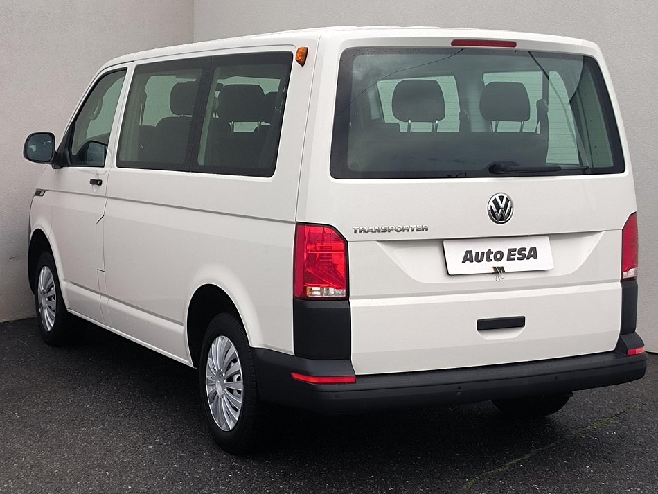 Volkswagen Transporter 2.0TDi  T6.1 9míst