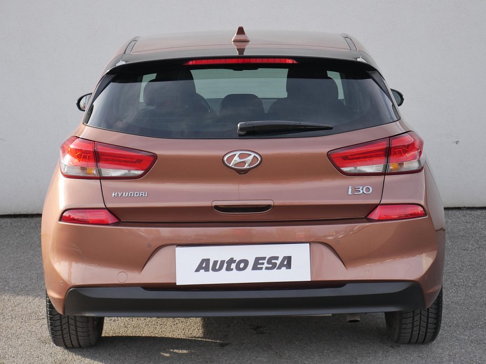 Hyundai I30 1.6 CRDF 