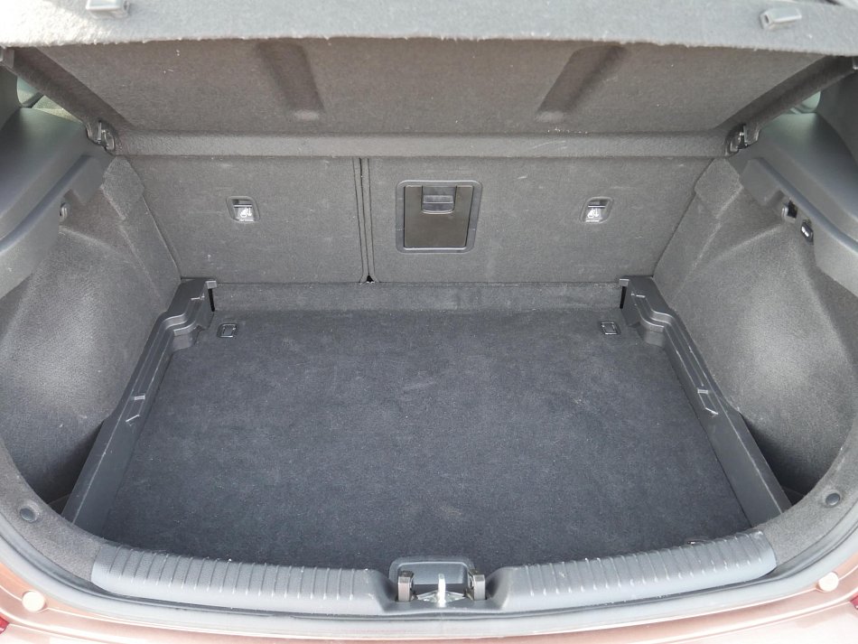 Hyundai I30 1.6 CRDF 