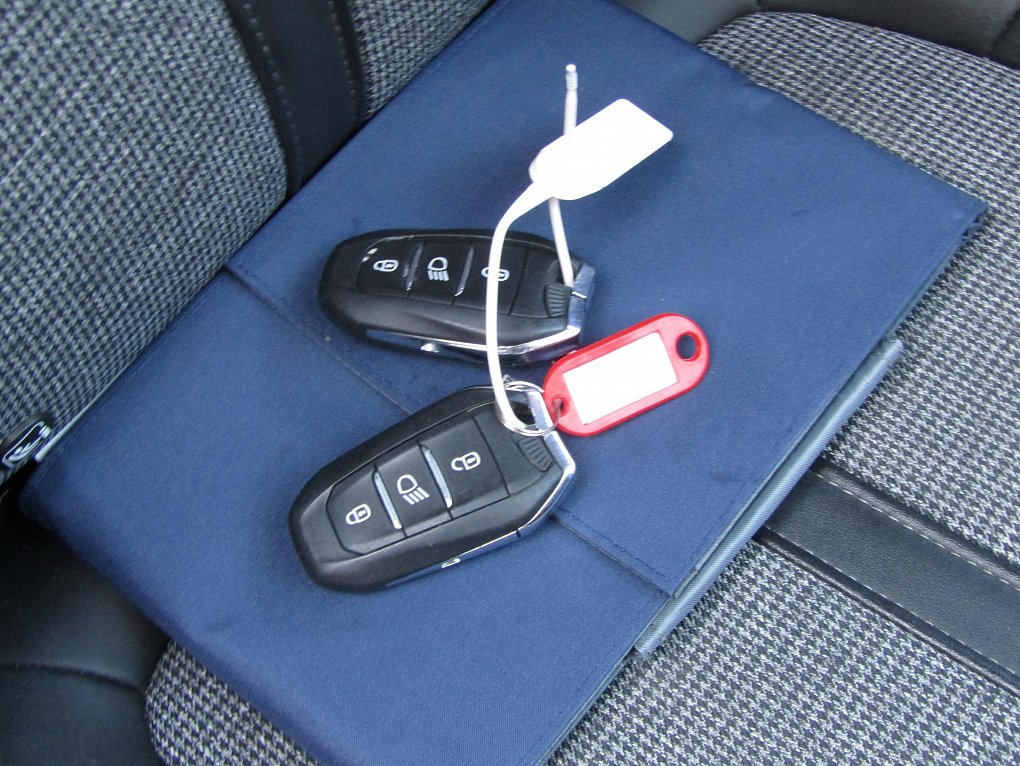 Peugeot 3008 1.5 HDi Allure