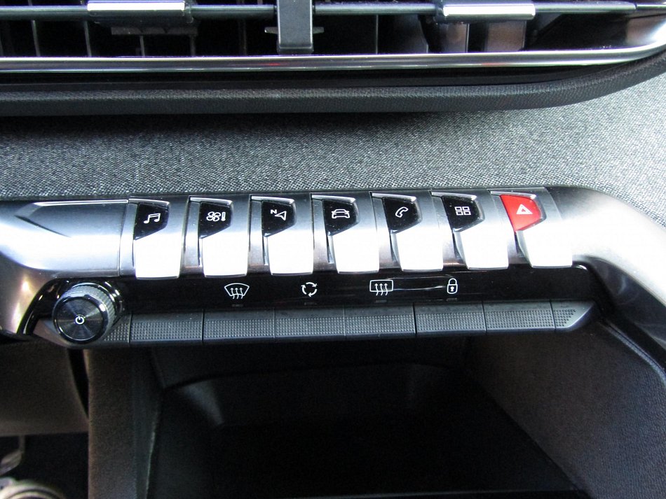 Peugeot 3008 1.5 HDi Allure