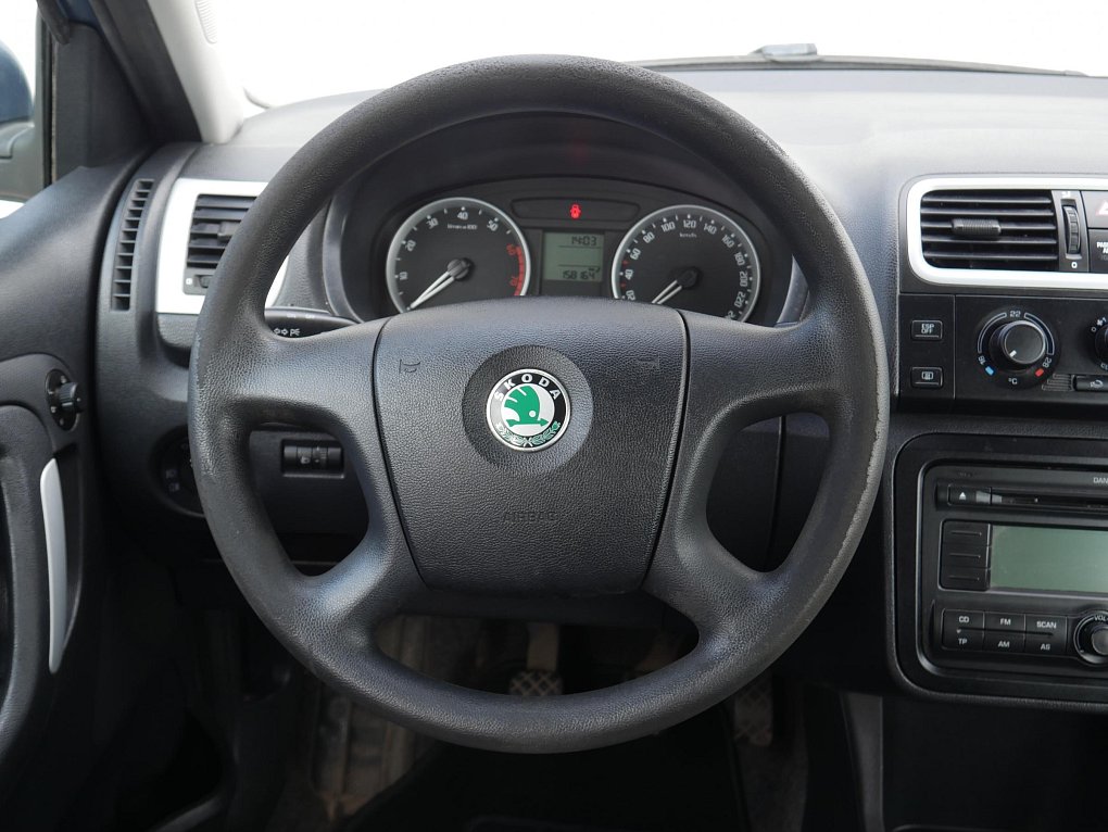 Škoda Fabia II 1.4i 16V Ambiente