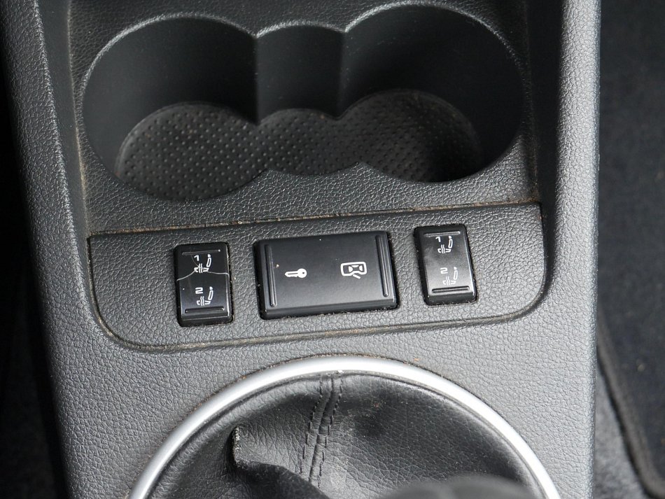 Škoda Fabia II 1.4i 16V Ambiente