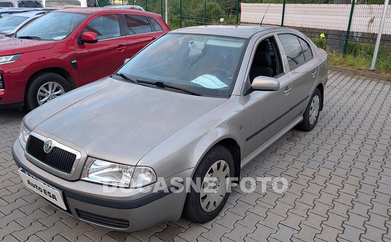 Škoda Octavia 1.6i 