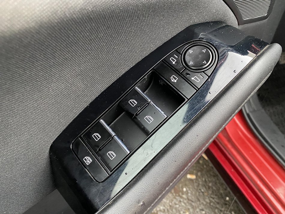 Mazda 3 2.0 i Skyactiv Revolution