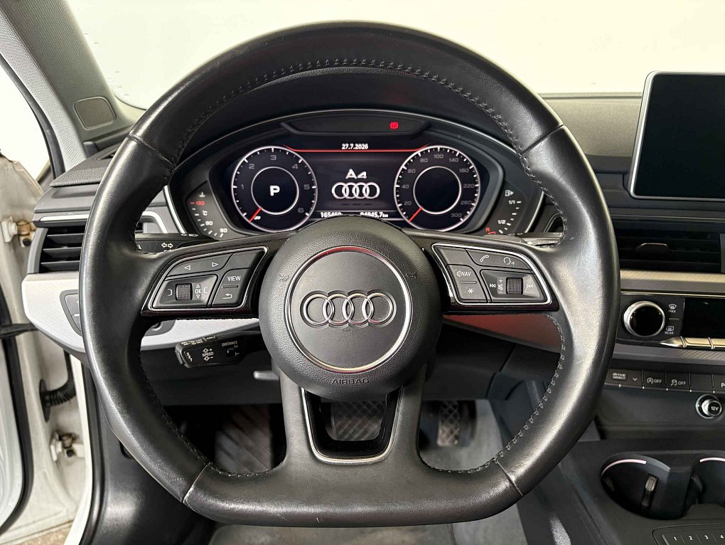 Audi A4 3.0 TDi S-line
