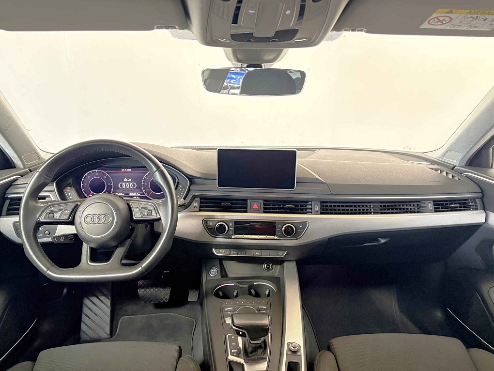 Audi A4 3.0 TDi S-line