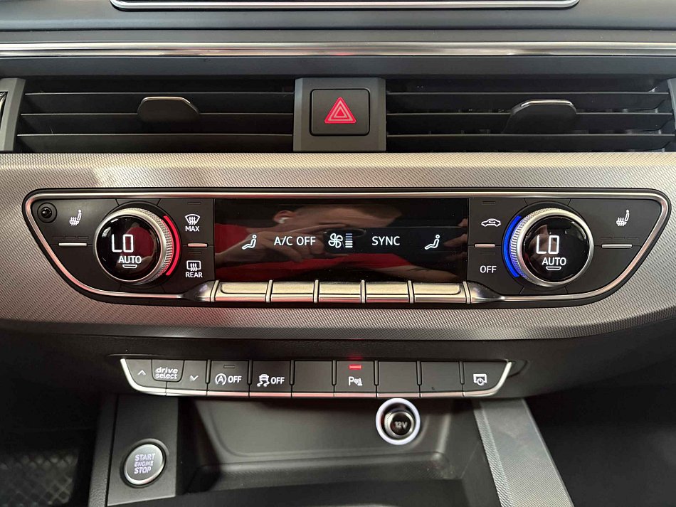 Audi A4 3.0 TDi S-line