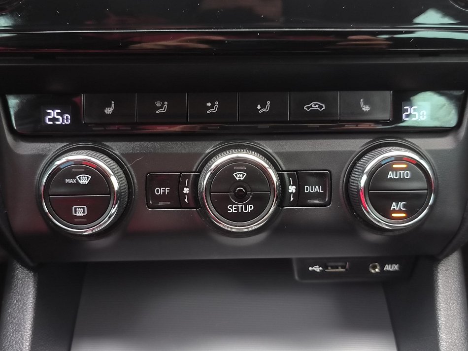 Škoda Octavia III 1.4i Elegance