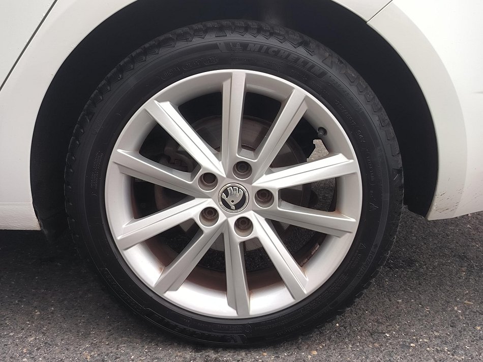 Škoda Octavia III 1.4i Elegance