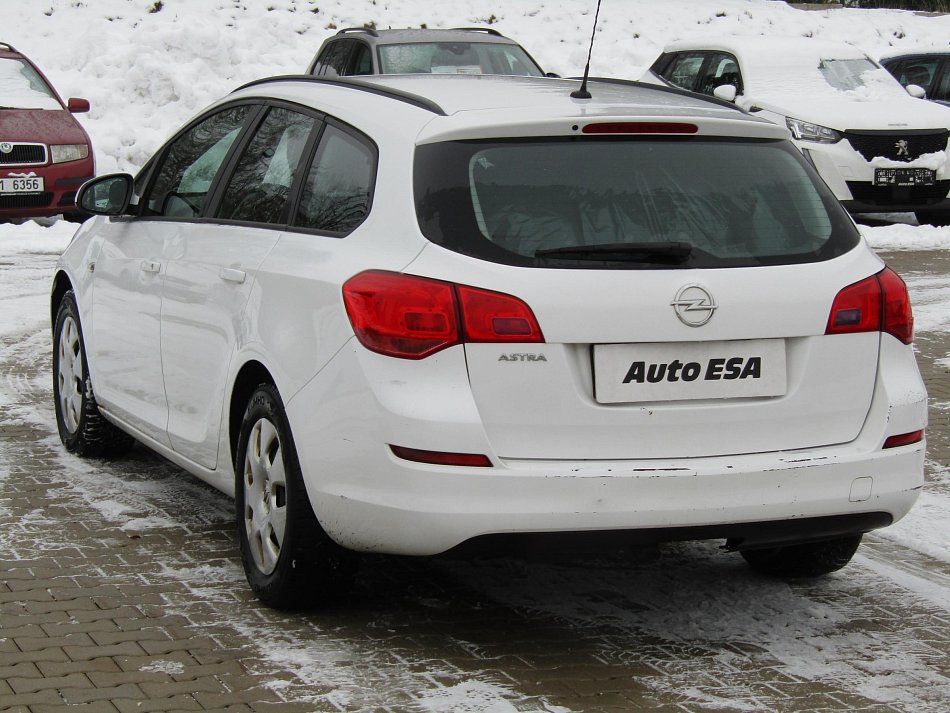 Opel Astra 1.7 CDTi 
