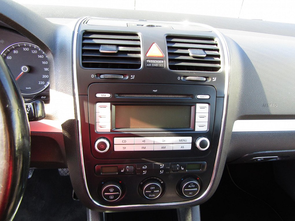 Volkswagen Golf 1.4 16V 