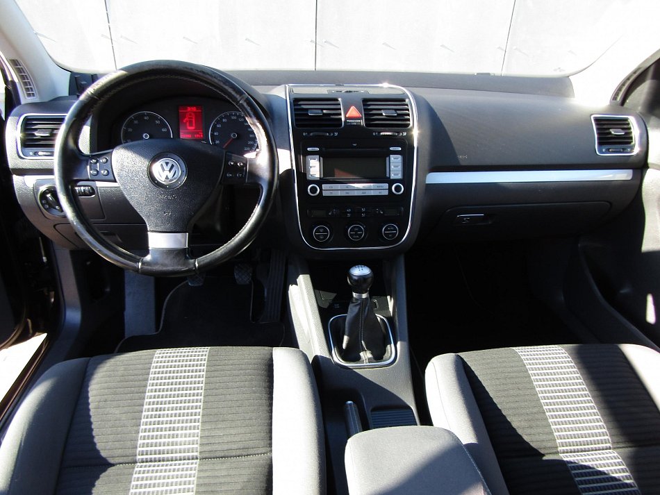 Volkswagen Golf 1.4 16V 