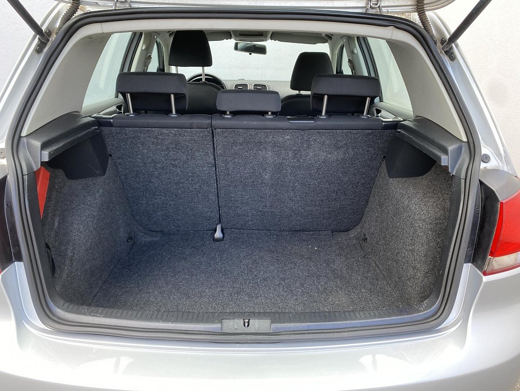 Volkswagen Golf 1.6 TDi Trendline