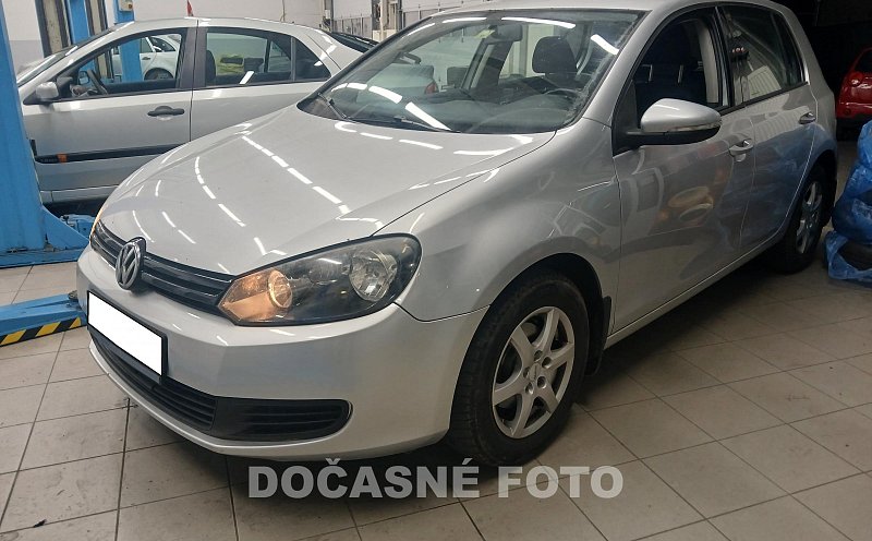 Volkswagen Golf 1.6 TDi Trendline