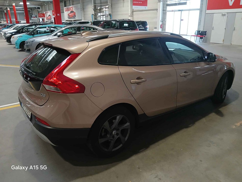 Volvo V40 D2 