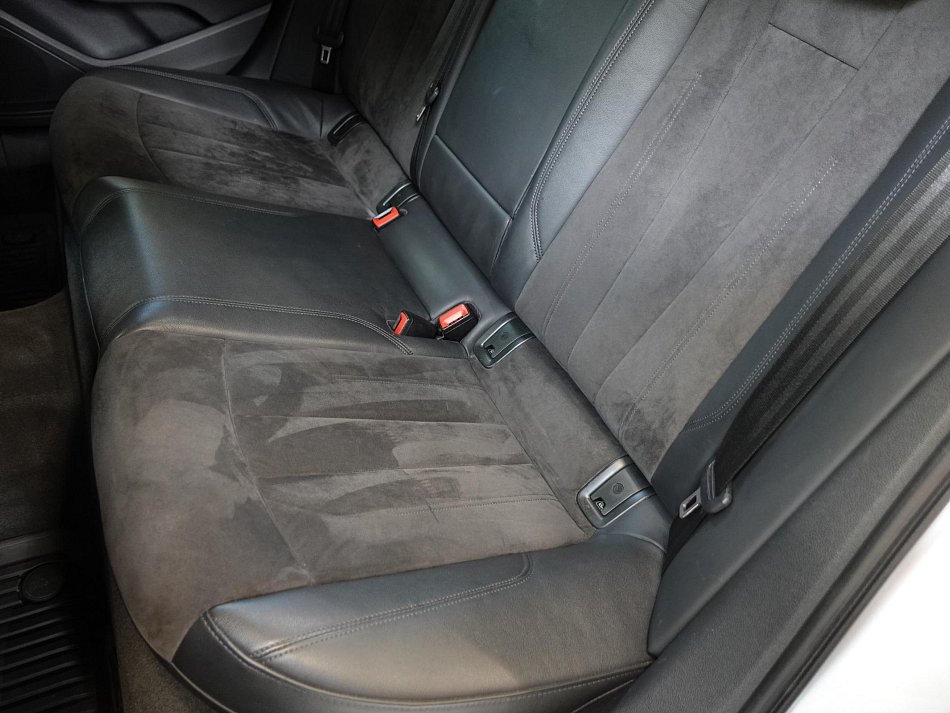 Audi A4 Allroad 3.0TDi  Quattro