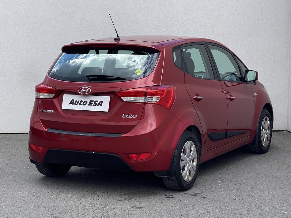 Hyundai Ix20 1.4 i 