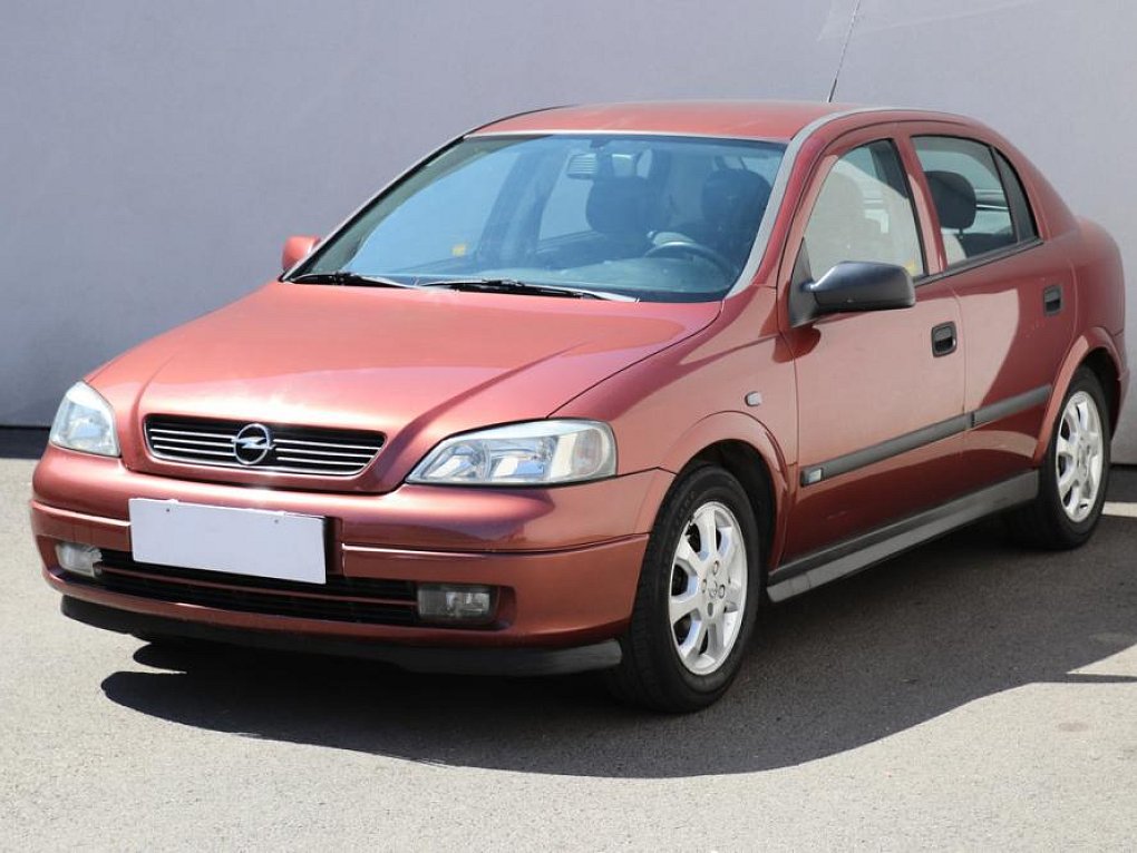 Opel Astra 1.6i 