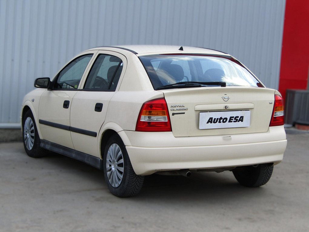 Opel Astra 1.6i 