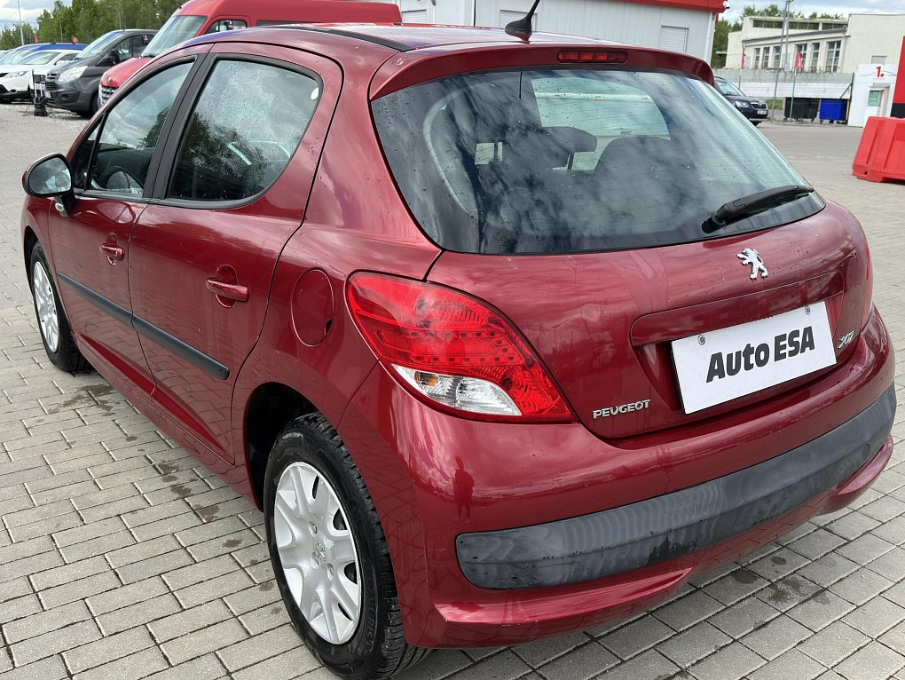 Peugeot 207 1.4i 
