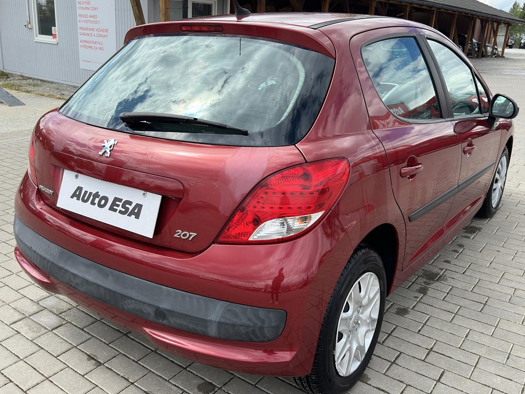 Peugeot 207 1.4i 