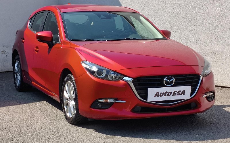 Mazda 3 1.5i 