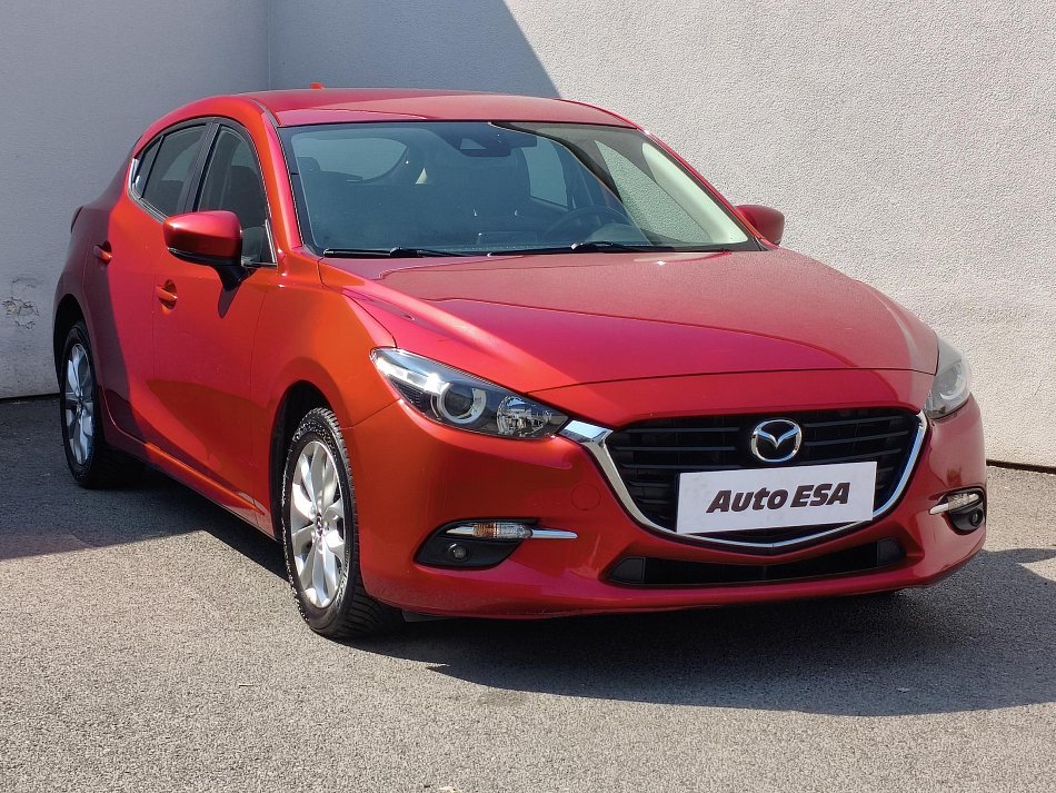 Mazda 3 1.5i 